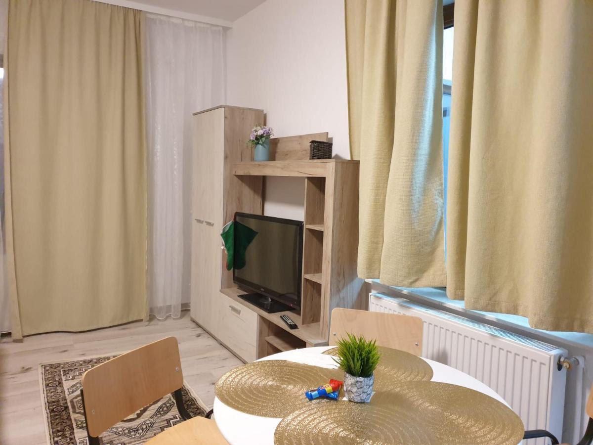 Lucky Residence Astra 1 Brasov Exterior photo